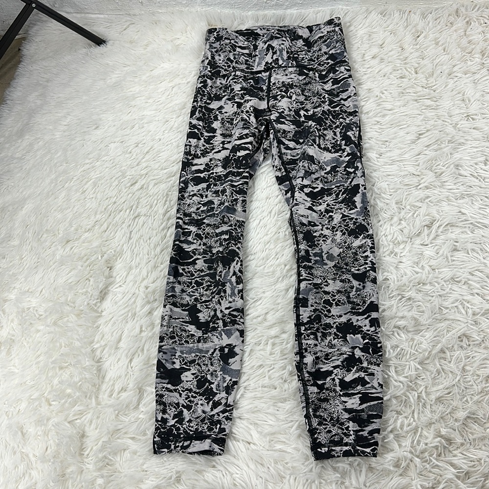 Lululemon Train Times 7/8 Pant (25" ) Interlaced Starlight Black / Black